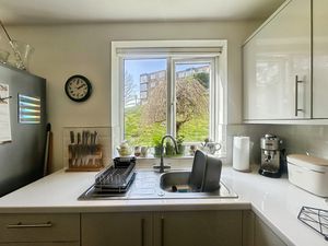 Photo 13- click for photo gallery